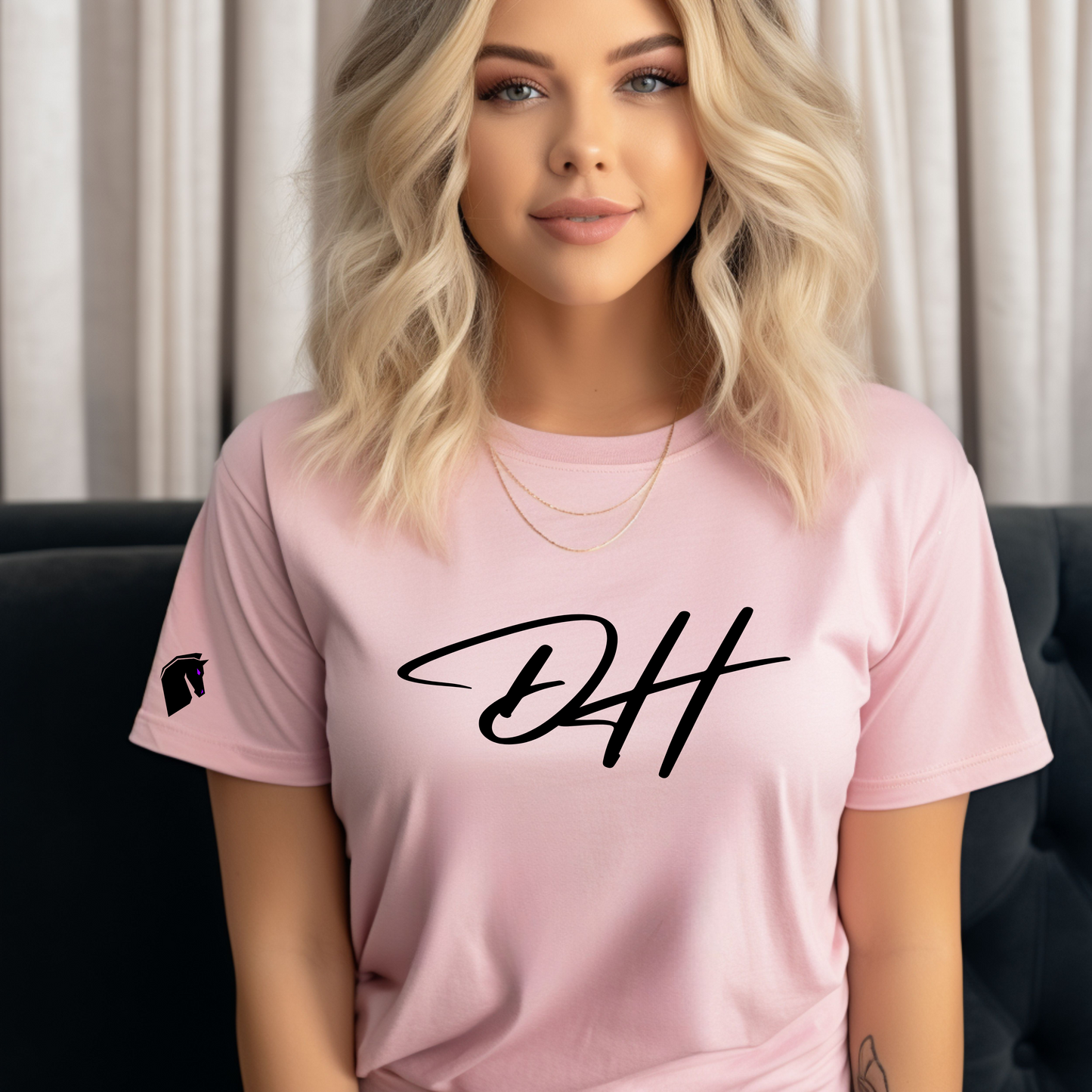 Signature "DH" Classic Fit Women's T- Shirt